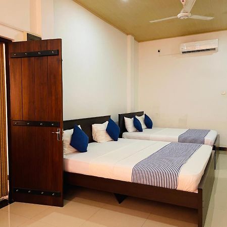Ama Residence Matale Bagian luar foto