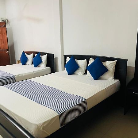 Ama Residence Matale Bagian luar foto