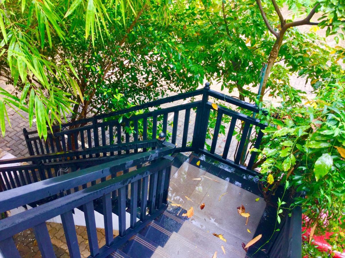 Ama Residence Matale Bagian luar foto