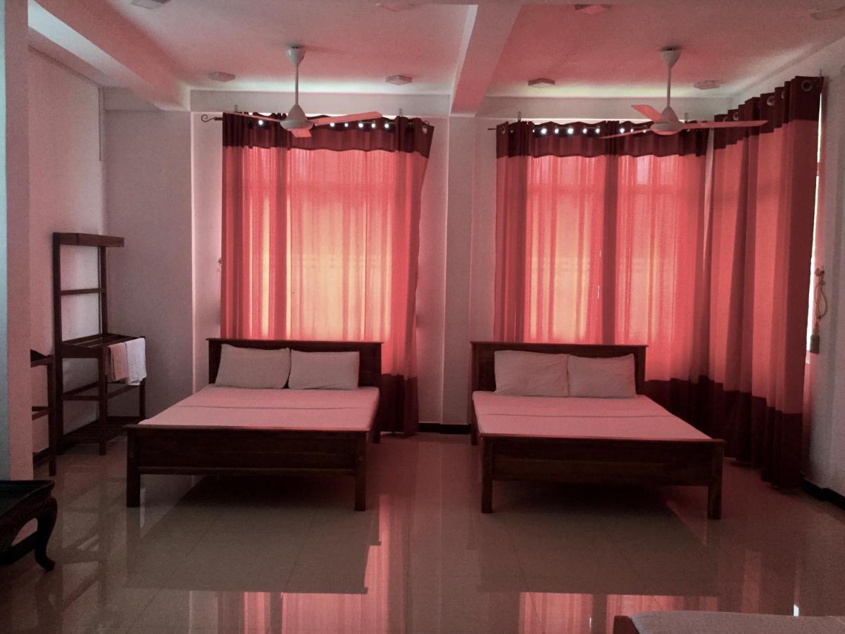 Ama Residence Matale Bagian luar foto