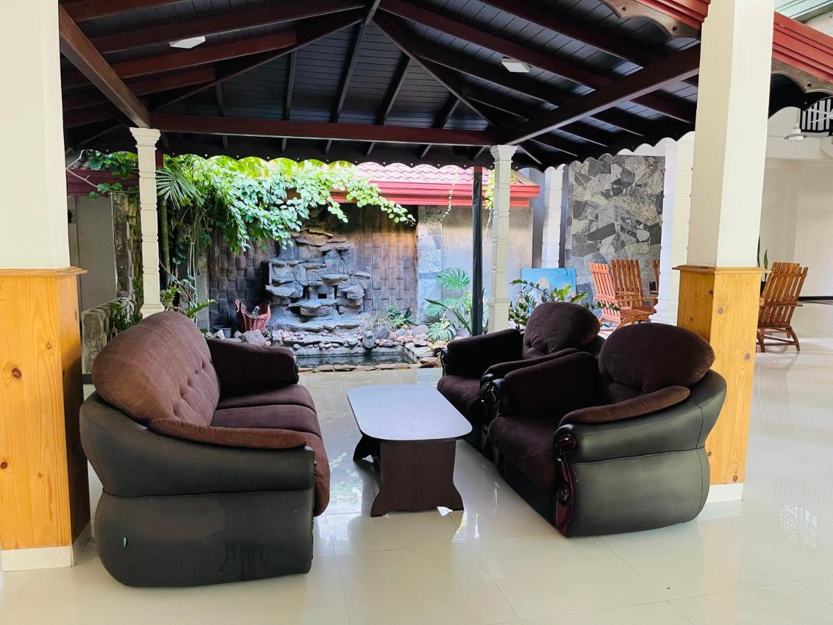 Ama Residence Matale Bagian luar foto