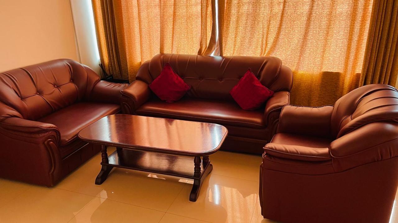 Ama Residence Matale Bagian luar foto